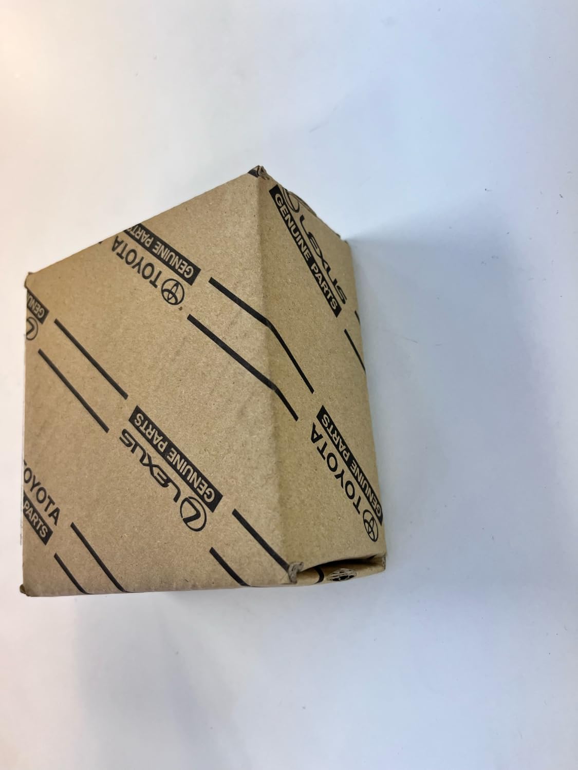 Amazon.co.jp: TOYOTA (トヨタ) 純正部品 フリーホイール ハブ カバー